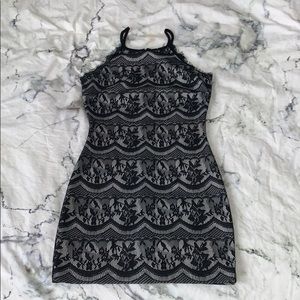 Lace bodycon dress